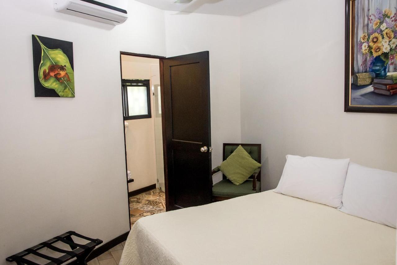 Casa Maria Aeropuerto B&B Рио-Сегундо Экстерьер фото